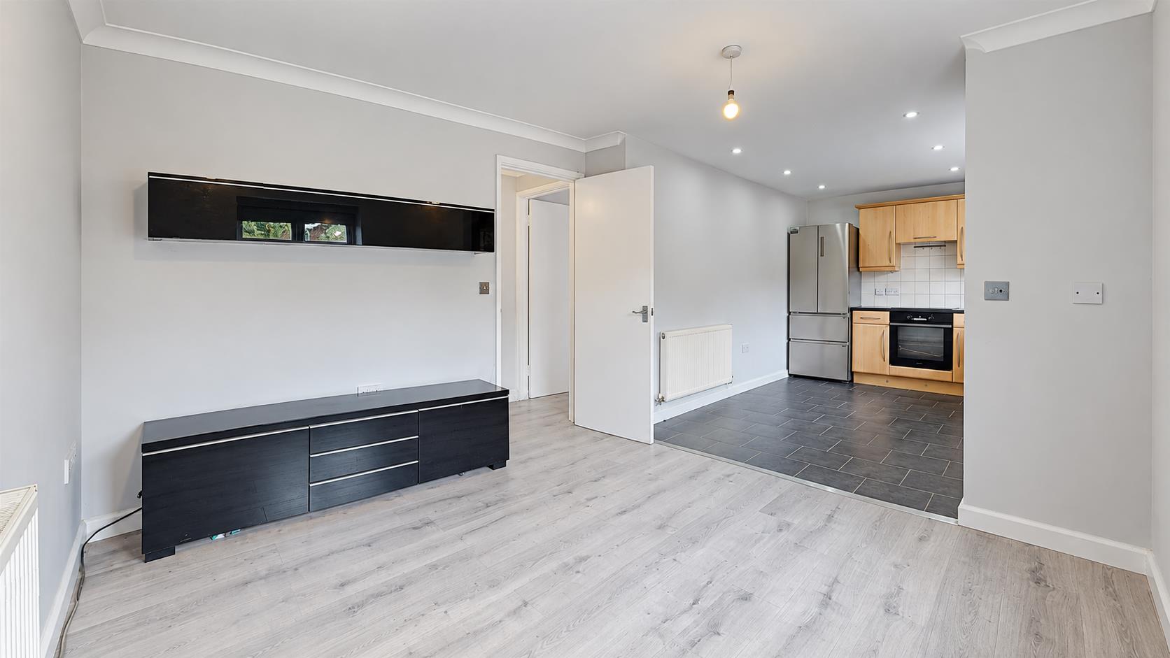 1 bed property in Otterburn Crescent, Milton Keynes